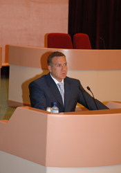 Глава Саратова настаивает на муниципальном контроле за управляющими компаниями